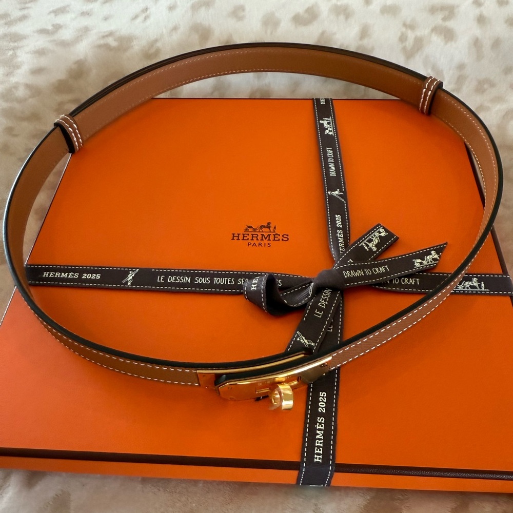 Hermes Leather Kelly 18 Belt in Gold with Gold Hardware